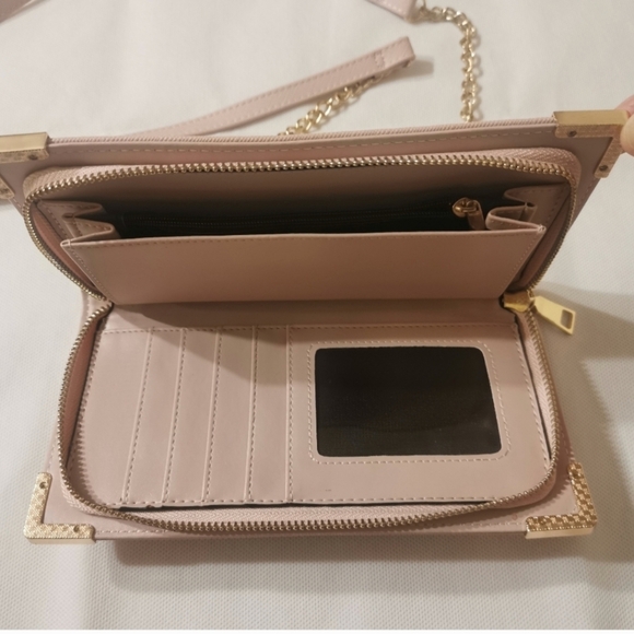 Fashion Clutch / Crossbody - Picture 6 of 14